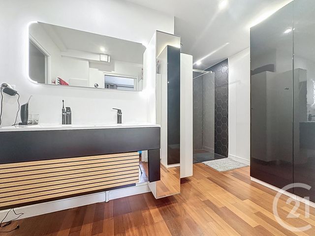 Maison &agrave; louer - 7 pi&egrave;ces - 171,66 m2 - Jouy En Josas - 78 - ILE-DE-FRANCE