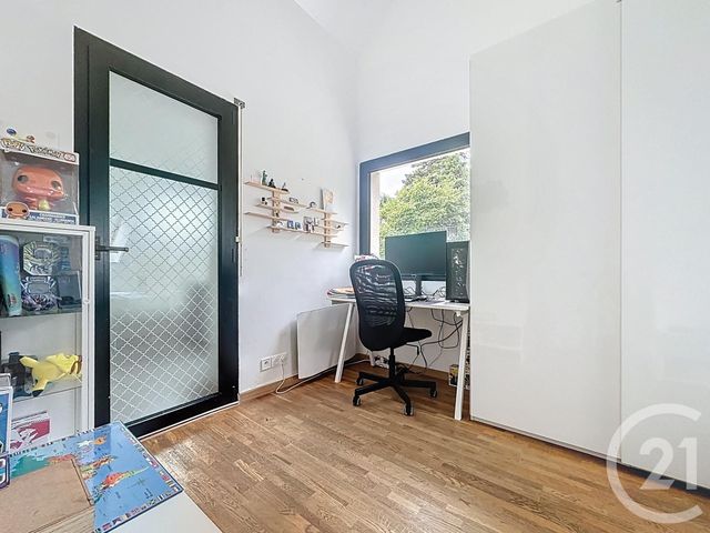 Maison &agrave; louer - 7 pi&egrave;ces - 171,66 m2 - Jouy En Josas - 78 - ILE-DE-FRANCE