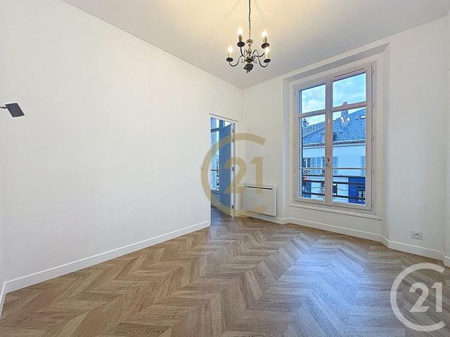 Appartement F1 &agrave; louer - 2 pi&egrave;ces - 40 m2 - Versailles - 78 - ILE-DE-FRANCE