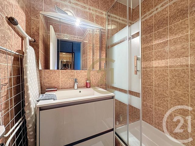 Appartement F4 &agrave; louer - 4 pi&egrave;ces - 95,86 m2 - Le Chesnay - 78 - ILE-DE-FRANCE