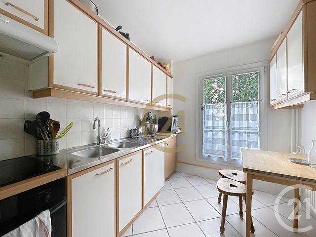 Appartement F6 &agrave; louer - 6 pi&egrave;ces - 113,43 m2 - Versailles - 78 - ILE-DE-FRANCE