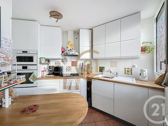 Appartement &agrave; vendre - 4 pi&egrave;ces - 81,93 m2 - Le Chesnay - 78 - ILE-DE-FRANCE