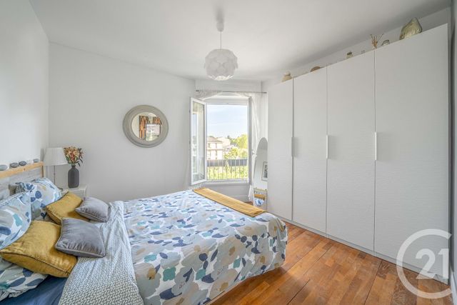 Appartement F3 &agrave; vendre - 3 pi&egrave;ces - 66,38 m2 - Versailles - 78 - ILE-DE-FRANCE