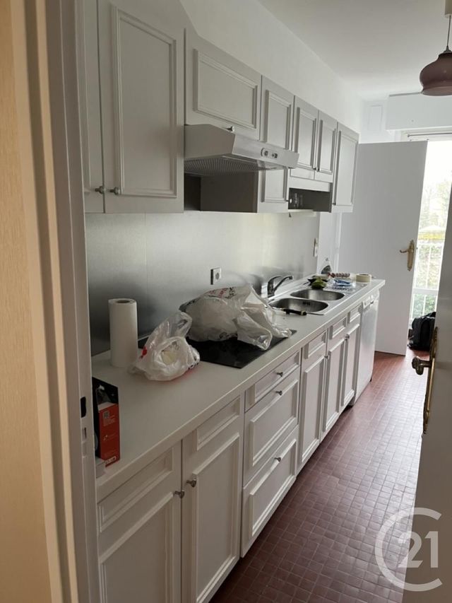 Appartement F4 &agrave; louer - 4 pi&egrave;ces - 86 m2 - Versailles - 78 - ILE-DE-FRANCE