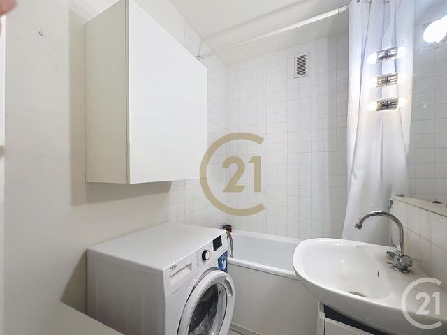 Appartement F1 &agrave; louer - 1 pi&egrave;ce - 26,34 m2 - Le Chesnay - 78 - ILE-DE-FRANCE