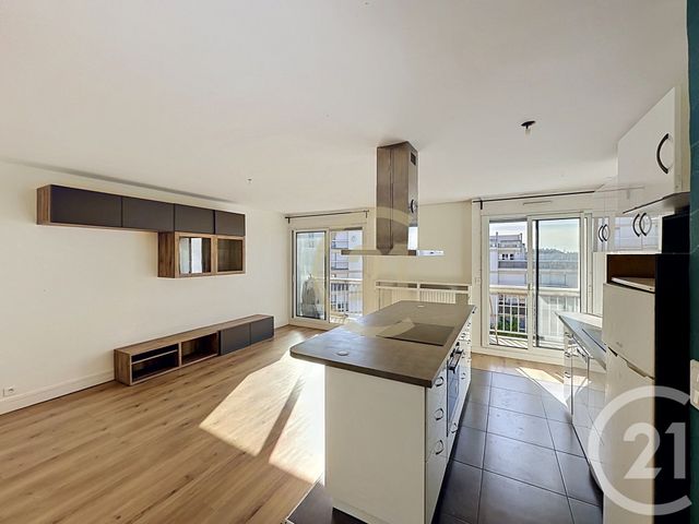 Appartement F3 &agrave; vendre - 3 pi&egrave;ces - 61,22 m2 - Versailles - 78 - ILE-DE-FRANCE