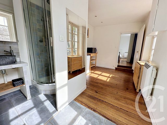 Appartement Studio &agrave; vendre - 1 pi&egrave;ce - 22,54 m2 - Versailles - 78 - ILE-DE-FRANCE
