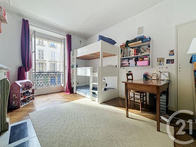 Appartement F4 &agrave; vendre - 4 pi&egrave;ces - 73,48 m2 - Versailles - 78 - ILE-DE-FRANCE