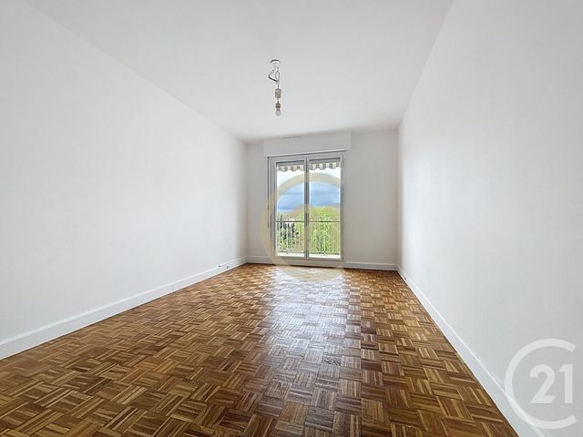 Appartement F5 &agrave; louer - 5 pi&egrave;ces - 107,65 m2 - Versailles - 78 - ILE-DE-FRANCE
