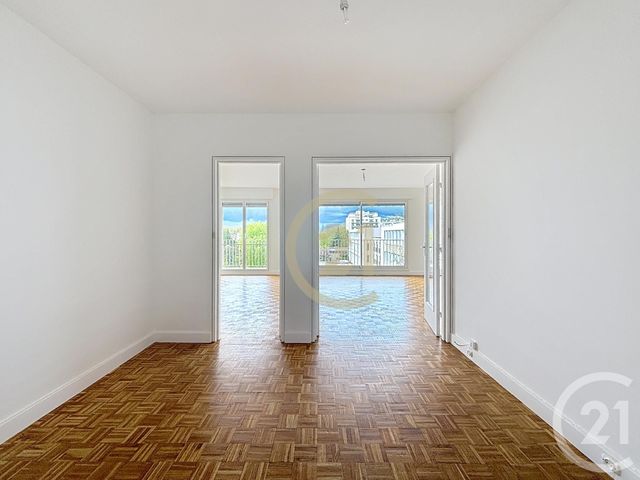 Appartement F5 &agrave; louer - 5 pi&egrave;ces - 107,65 m2 - Versailles - 78 - ILE-DE-FRANCE