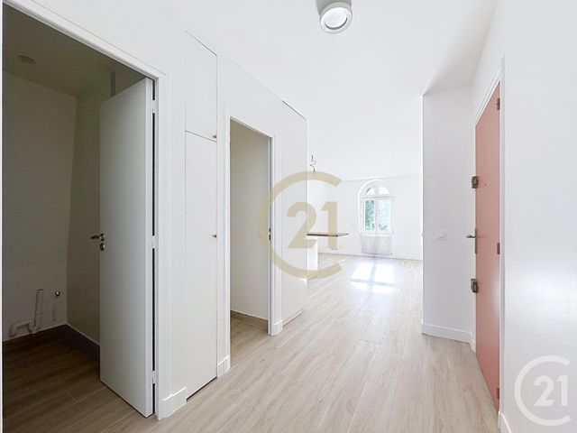 Appartement F3 &agrave; louer - 3 pi&egrave;ces - 46,52 m2 - Versailles - 78 - ILE-DE-FRANCE