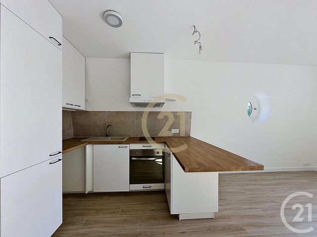 Appartement F3 &agrave; louer - 3 pi&egrave;ces - 46,52 m2 - Versailles - 78 - ILE-DE-FRANCE