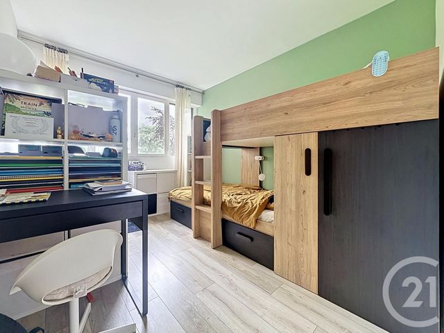 Appartement F3 &agrave; vendre - 3 pi&egrave;ces - 64,86 m2 - Le Chesnay - 78 - ILE-DE-FRANCE