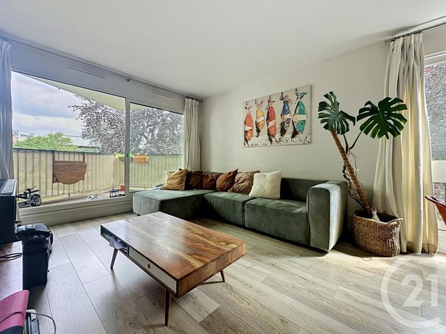 Appartement F3 &agrave; vendre - 3 pi&egrave;ces - 64,86 m2 - Le Chesnay - 78 - ILE-DE-FRANCE