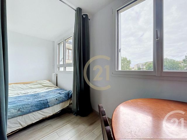 Appartement Studio &agrave; vendre - 1 pi&egrave;ce - 31,50 m2 - Fontenay Le Fleury - 78 - ILE-DE-FRANCE