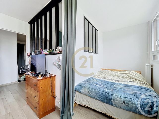 Appartement Studio &agrave; vendre - 1 pi&egrave;ce - 31,50 m2 - Fontenay Le Fleury - 78 - ILE-DE-FRANCE