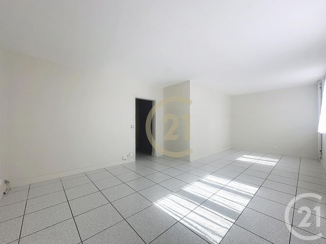 Appartement F3 &agrave; louer - 3 pi&egrave;ces - 62,50 m2 - Versailles - 78 - ILE-DE-FRANCE