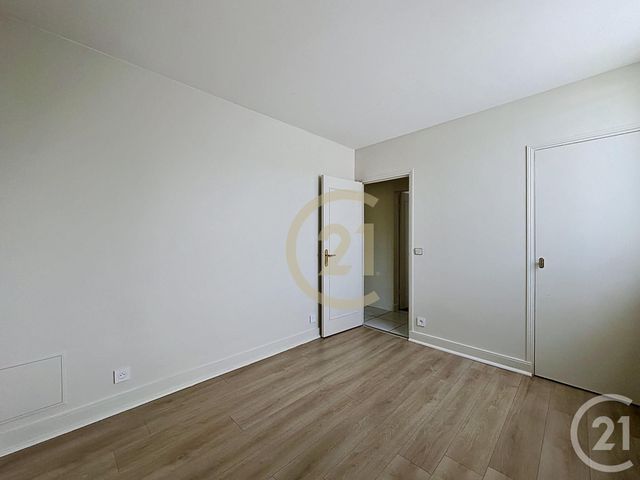 Appartement F3 &agrave; louer - 3 pi&egrave;ces - 62,50 m2 - Versailles - 78 - ILE-DE-FRANCE