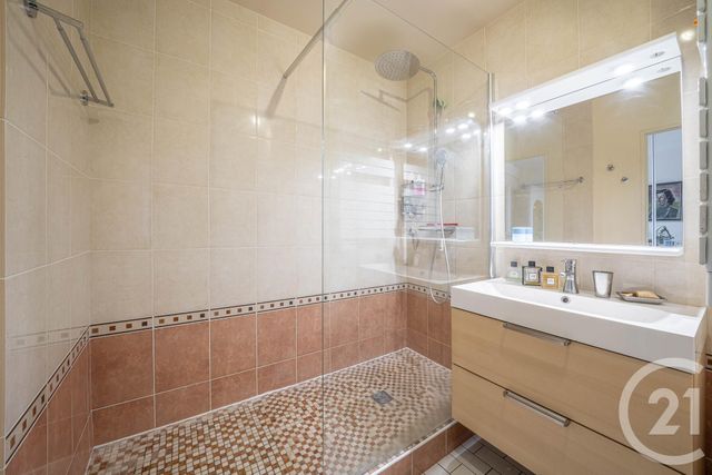 Appartement F6 &agrave; vendre - 6 pi&egrave;ces - 146,08 m2 - St Cyr L Ecole - 78 - ILE-DE-FRANCE
