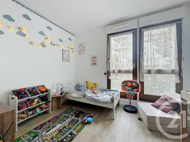 Appartement &agrave; vendre - 3 pi&egrave;ces - 58,06 m2 - Mantes La Ville - 78 - ILE-DE-FRANCE