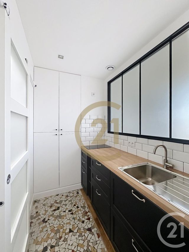 Appartement F2 &agrave; louer - 2 pi&egrave;ces - 32,20 m2 - Versailles - 78 - ILE-DE-FRANCE