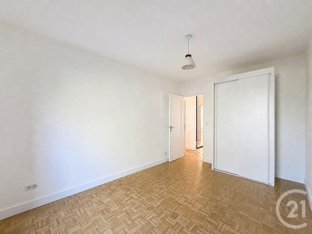 Appartement F3 &agrave; louer - 3 pi&egrave;ces - 78,91 m2 - Versailles - 78 - ILE-DE-FRANCE