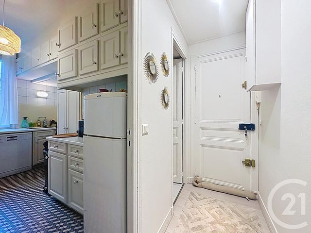 Appartement F2 &agrave; louer - 2 pi&egrave;ces - 46,87 m2 - Le Chesnay - 78 - ILE-DE-FRANCE