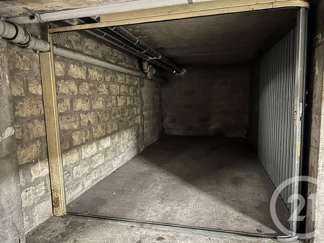 parking - VERSAILLES - 78