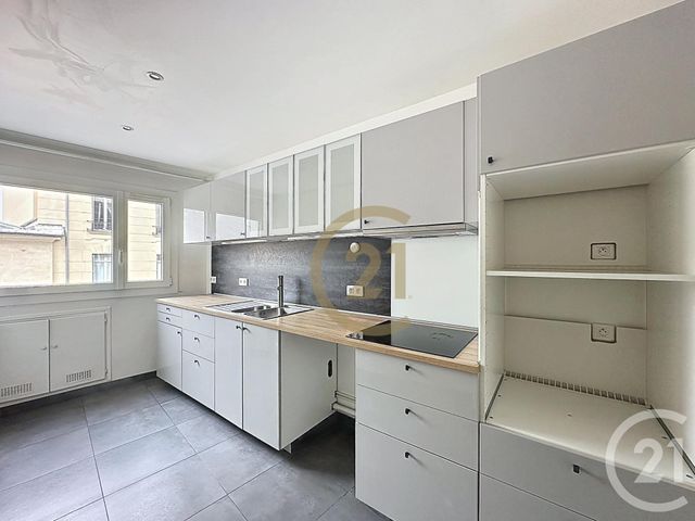 Appartement F3 &agrave; louer - 3 pi&egrave;ces - 81,01 m2 - Versailles - 78 - ILE-DE-FRANCE