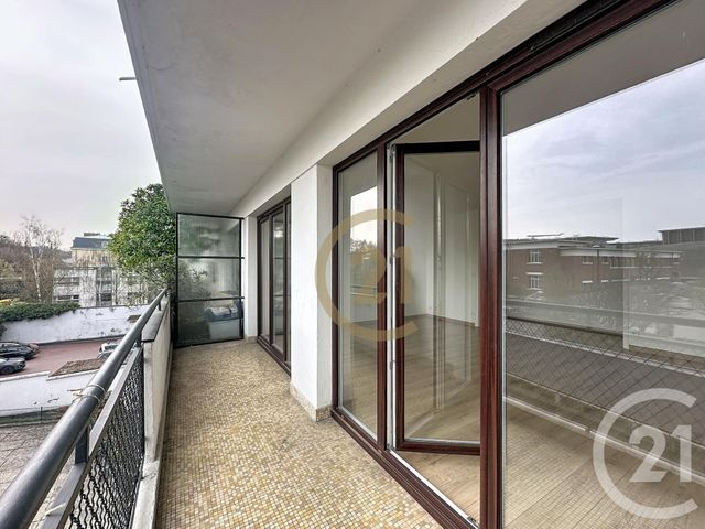 Appartement F3 &agrave; louer - 3 pi&egrave;ces - 81,01 m2 - Versailles - 78 - ILE-DE-FRANCE