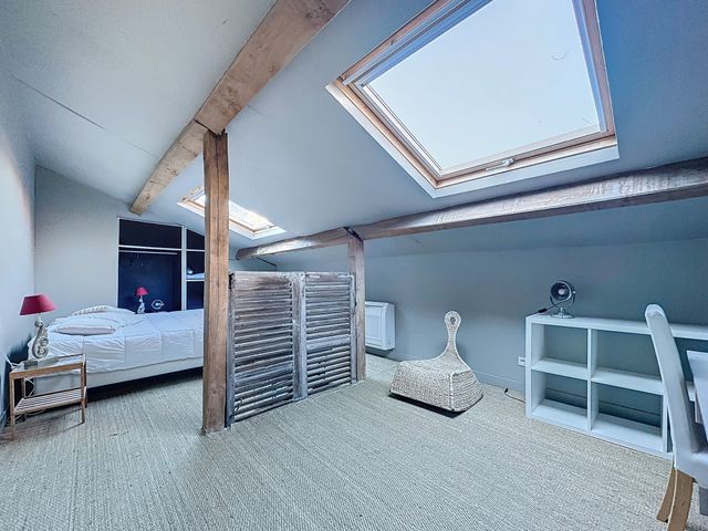 Afficher la photo en grand Maison à vendre - 9 pièces - 275 m2 - 78 - ILE-DE-FRANCE