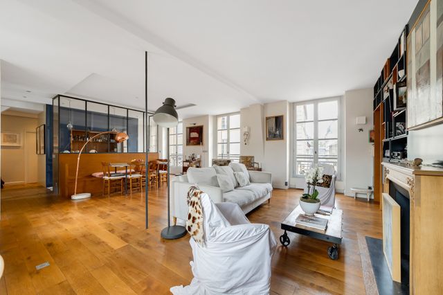 Afficher la photo en grand Appartement F4 à vendre - 4 pièces - 108,10 m2 - Versailles - 78 - ILE-DE-FRANCE