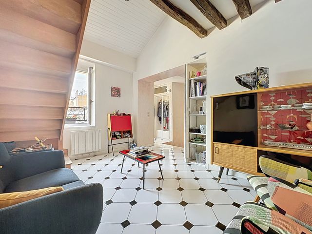 Afficher la photo en grand Appartement Duplex à vendre - 5 pièces - 116,34 m2 - Versailles - 78 - ILE-DE-FRANCE