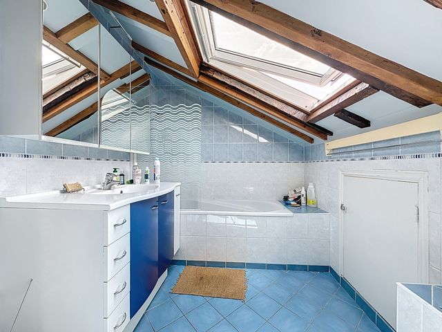 Afficher la photo en grand Appartement Duplex à vendre - 5 pièces - 116,34 m2 - Versailles - 78 - ILE-DE-FRANCE