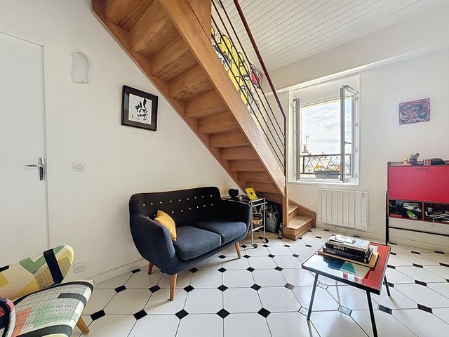 Afficher la photo en grand Appartement Duplex à vendre - 5 pièces - 116,34 m2 - Versailles - 78 - ILE-DE-FRANCE