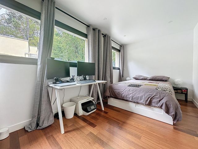 Afficher la photo en grand Maison à vendre - 7 pièces - 171,66 m2 - Jouy En Josas - 78 - ILE-DE-FRANCE