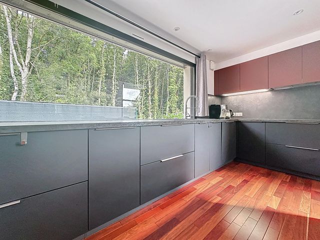 Afficher la photo en grand Maison à vendre - 7 pièces - 171,66 m2 - Jouy En Josas - 78 - ILE-DE-FRANCE