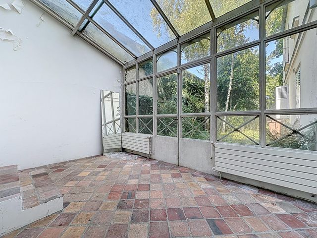 Afficher la photo en grand Maison à vendre - 7 pièces - 160,43 m2 - Versailles - 78 - ILE-DE-FRANCE