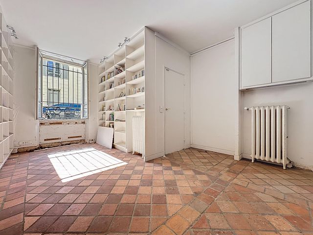 Afficher la photo en grand Maison à vendre - 7 pièces - 160,43 m2 - Versailles - 78 - ILE-DE-FRANCE