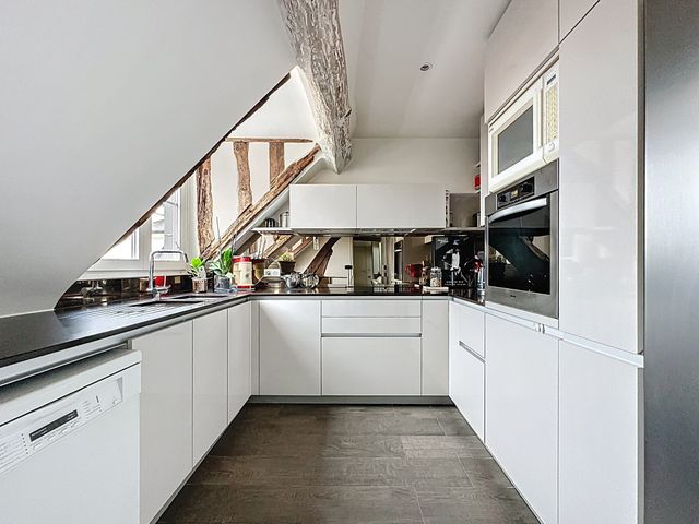 Appartement F6 à vendre - 6 pièces - 136,07 m2 - Versailles - 78 - ILE-DE-FRANCE