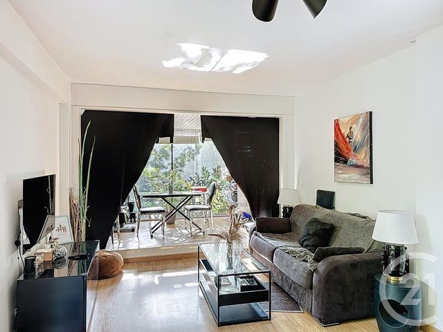 Afficher la photo en grand Appartement à vendre - 3 pièces - 62 m2 - Le Chesnay Rocquencourt - 78 - ILE-DE-FRANCE