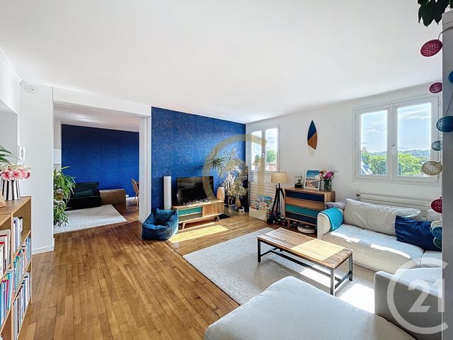 Afficher la photo en grand Appartement à vendre - 4 pièces - 96,35 m2 - Le Chesnay - 78 - ILE-DE-FRANCE