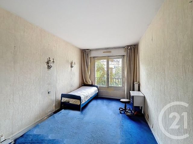 Afficher la photo en grand Appartement F4 à vendre - 4 pièces - 93,31 m2 - Versailles - 78 - ILE-DE-FRANCE