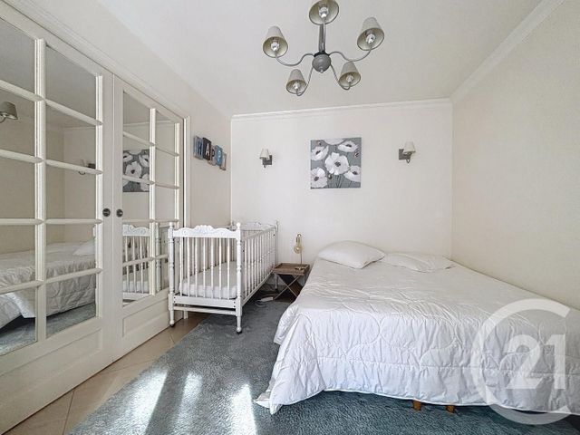 Appartement F3 à vendre - 3 pièces - 65,30 m2 - Versailles - 78 - ILE-DE-FRANCE