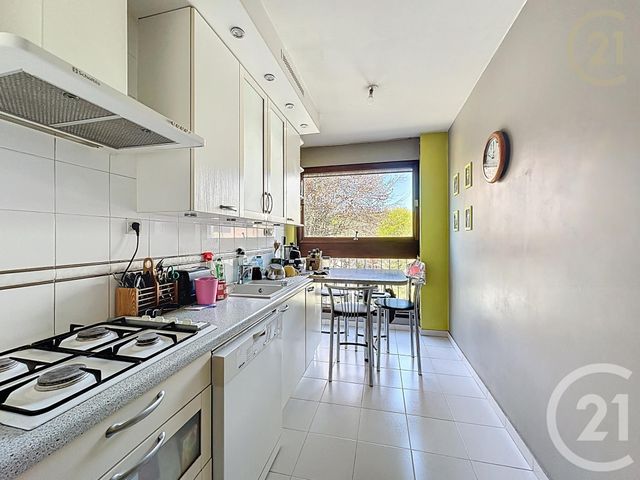 Appartement T4 &agrave; vendre - 5 pi&egrave;ces - 111,17 m2 - Le Chesnay - 78 - ILE-DE-FRANCE