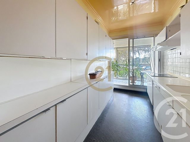 Appartement F4 &agrave; vendre - 5 pi&egrave;ces - 128,69 m2 - Le Chesnay - 78 - ILE-DE-FRANCE