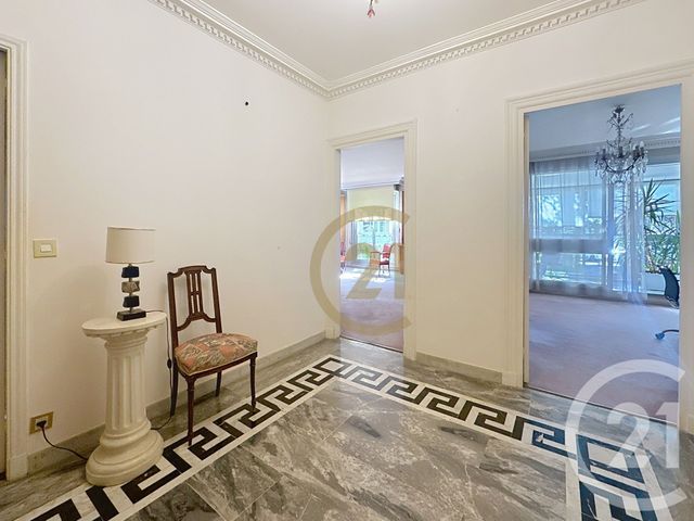 Appartement F4 &agrave; vendre - 5 pi&egrave;ces - 128,69 m2 - Le Chesnay - 78 - ILE-DE-FRANCE