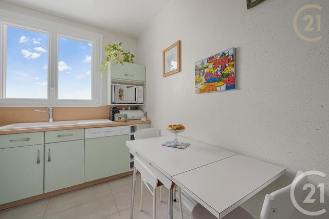 Appartement T3 &agrave; vendre - 3 pi&egrave;ces - 69,70 m2 - Versailles - 78 - ILE-DE-FRANCE