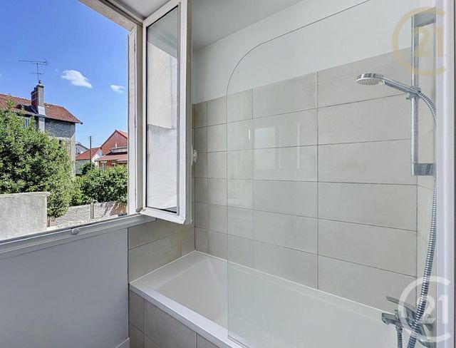 Maison &agrave; vendre - 6 pi&egrave;ces - 93 m2 - Le Chesnay - 78 - ILE-DE-FRANCE