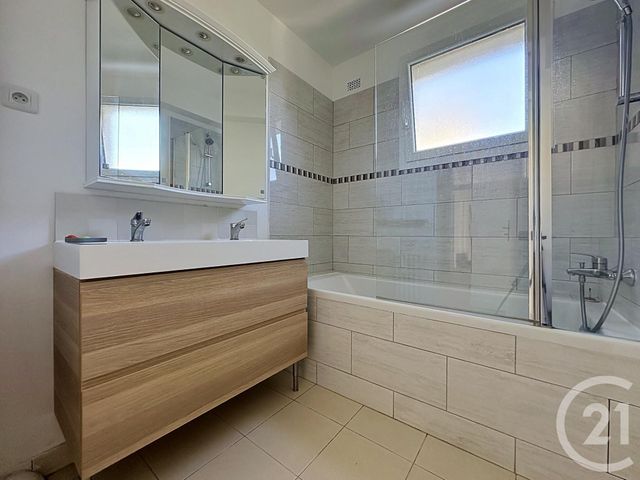 Appartement F4 &agrave; vendre - 4 pi&egrave;ces - 90,88 m2 - Versailles - 78 - ILE-DE-FRANCE